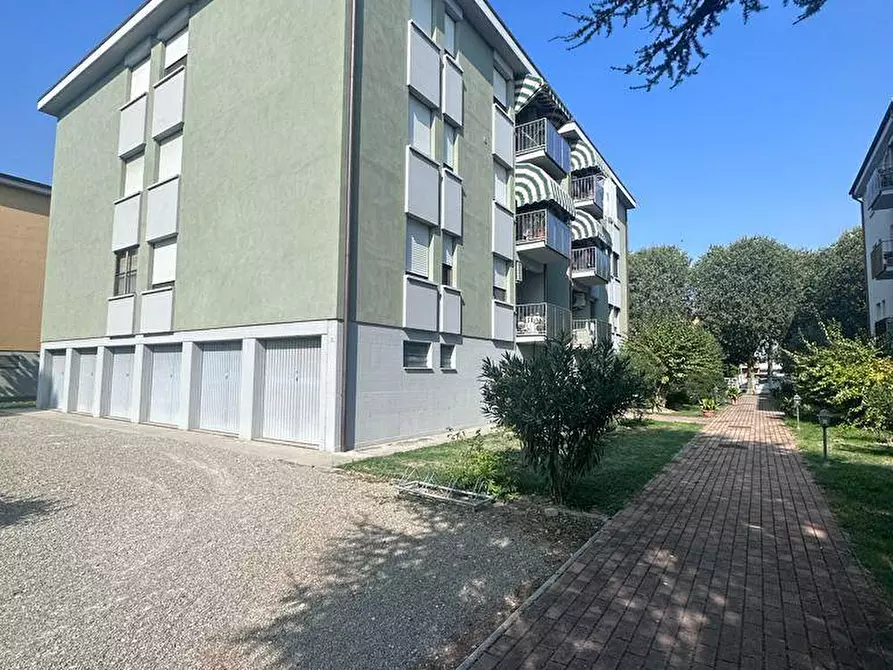 Immagine 1 di Appartamento in vendita  in via liguria a Castelfranco Emilia