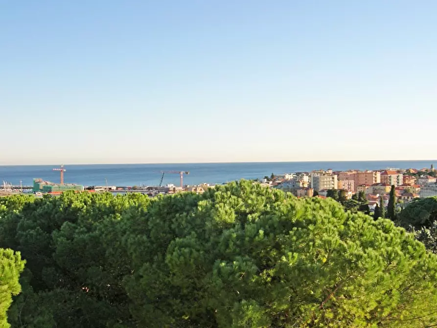 Immagine 2 di Terreno residenziale in vendita  a Loano