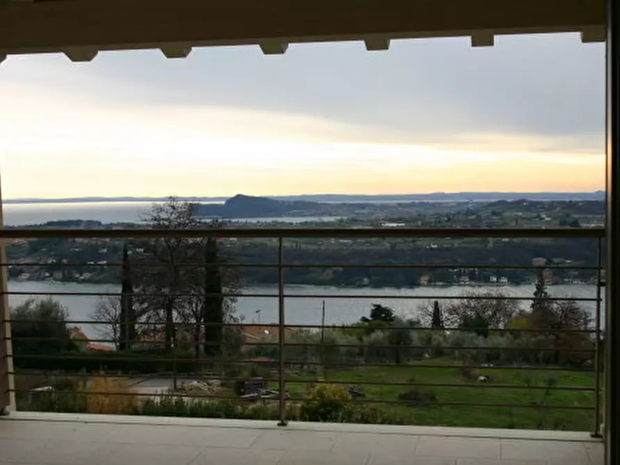 Immagine 6 di Appartamento in vendita  a Salò