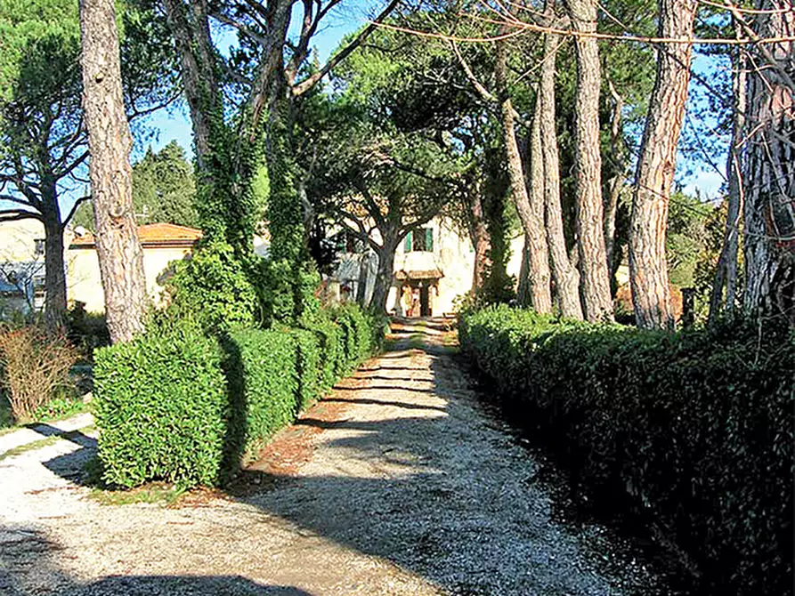 Immagine 1 di Villa in vendita  a Vaglia