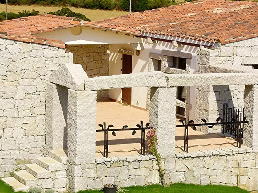 Immagine 14 di Villa in vendita  a Guasila