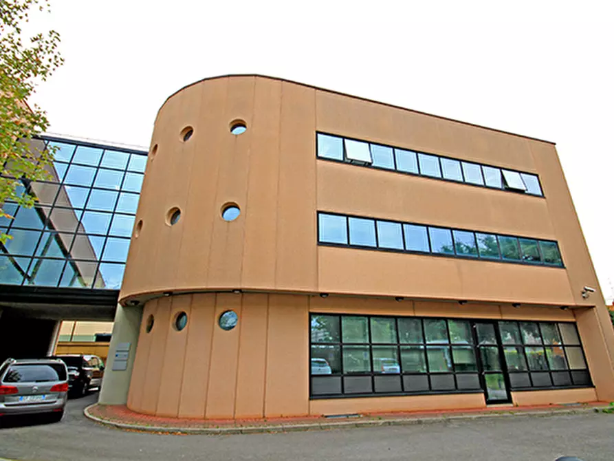 Immagine 2 di Ufficio in vendita  a Treviolo