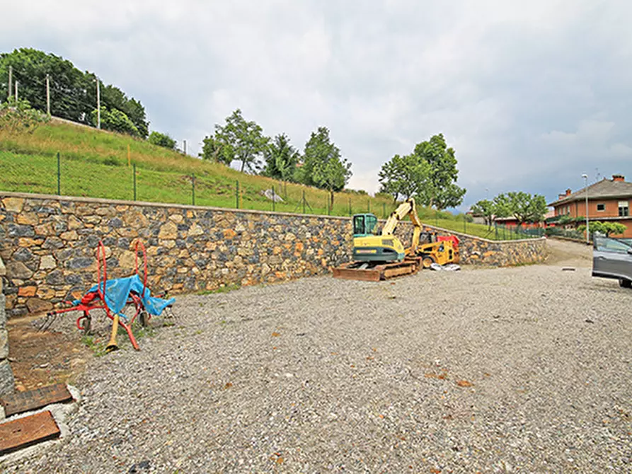 Immagine 3 di Terreno residenziale in vendita  a Gazzaniga