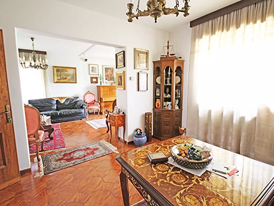 Immagine 13 di Villa in vendita  a Ardesio