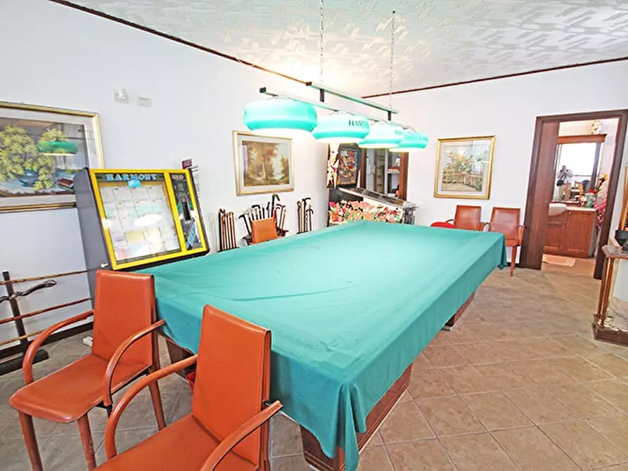 Immagine 16 di Villa in vendita  a Ardesio