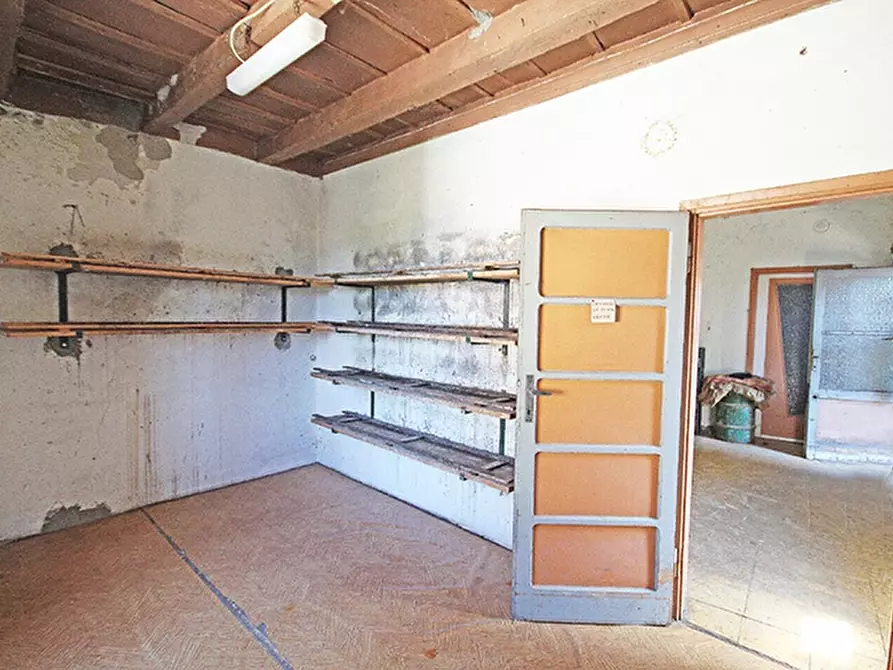 Immagine 5 di Rustico / casale in vendita  in via Formorone a Almenno San Bartolomeo