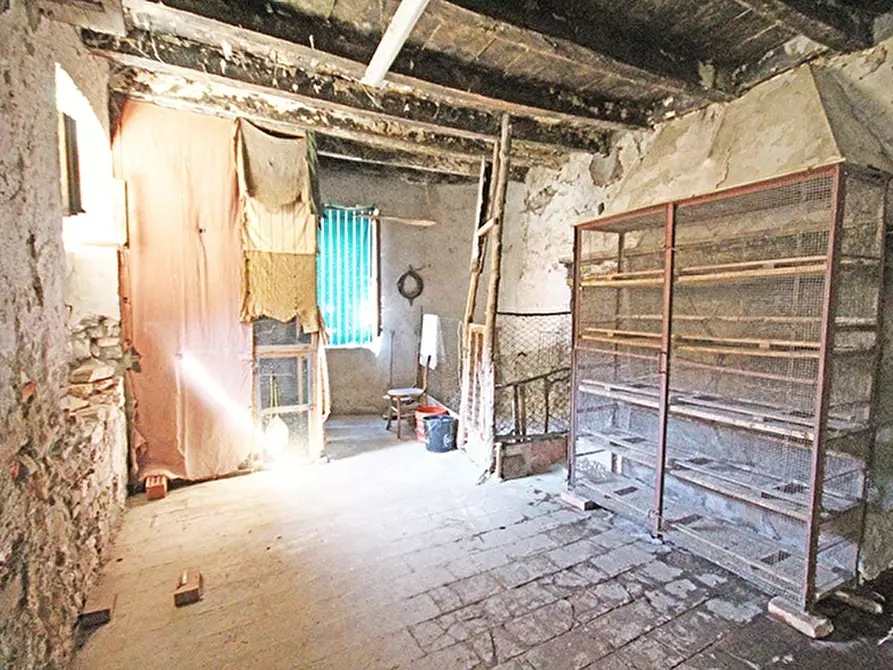 Immagine 8 di Rustico / casale in vendita  in via Formorone a Almenno San Bartolomeo