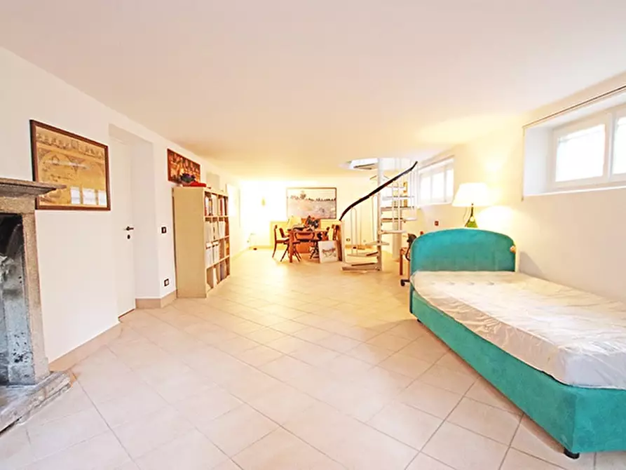 Immagine 14 di Ufficio in vendita  in via statuto a Bergamo