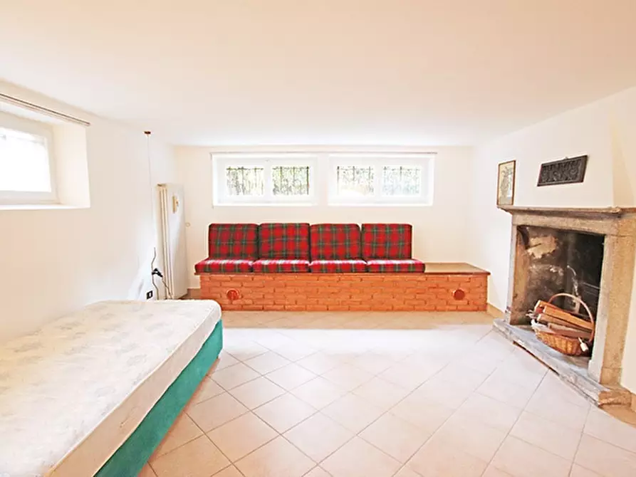 Immagine 17 di Ufficio in vendita  in via statuto a Bergamo