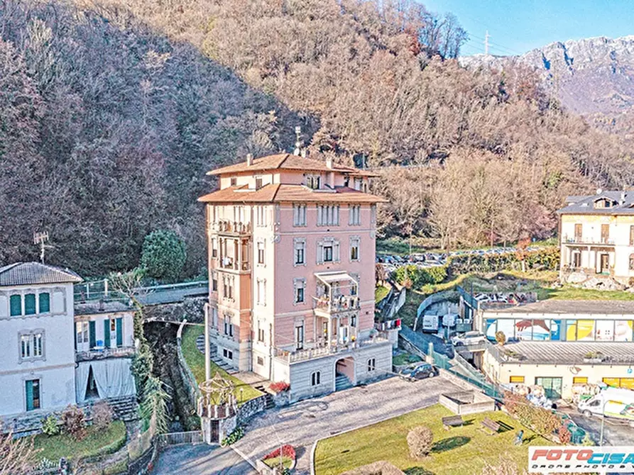 Immagine 3 di Appartamento in vendita  in via Boselli a San Giovanni Bianco