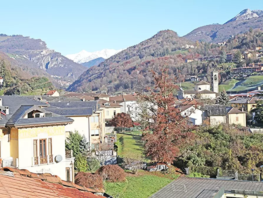 Immagine 4 di Appartamento in vendita  in via Boselli a San Giovanni Bianco