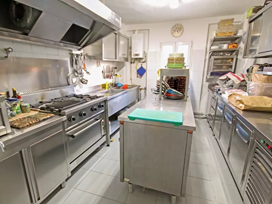 Immagine 16 di Villa in vendita  in località Gallareto a Giusvalla