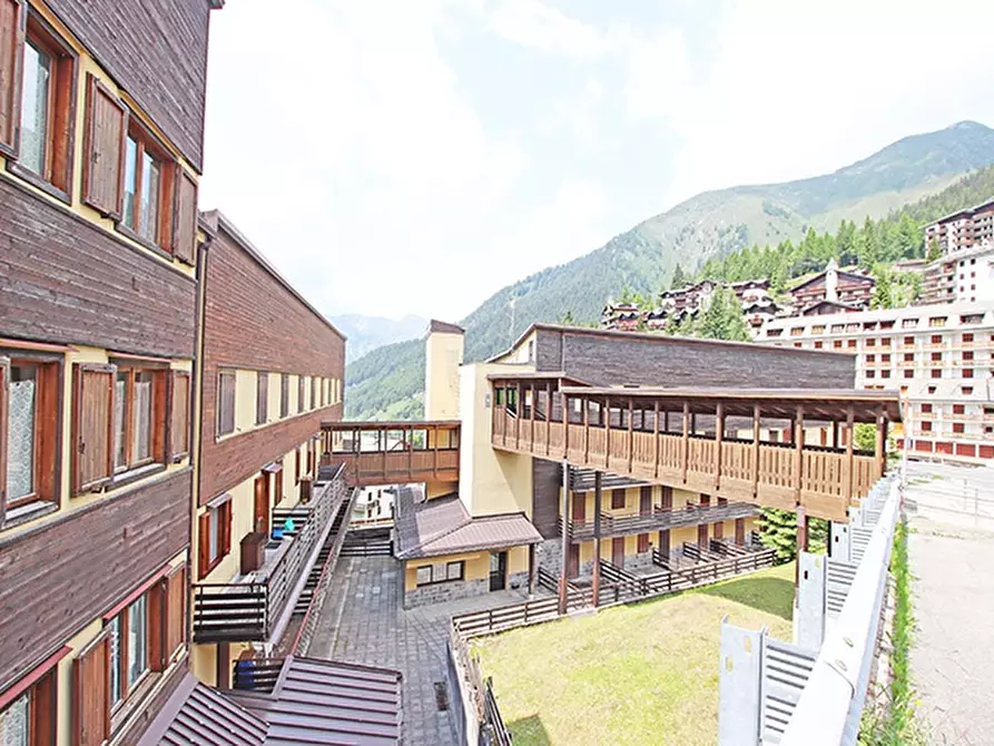 Immagine 3 di Albergo/B&B/Residence in vendita  a Algua