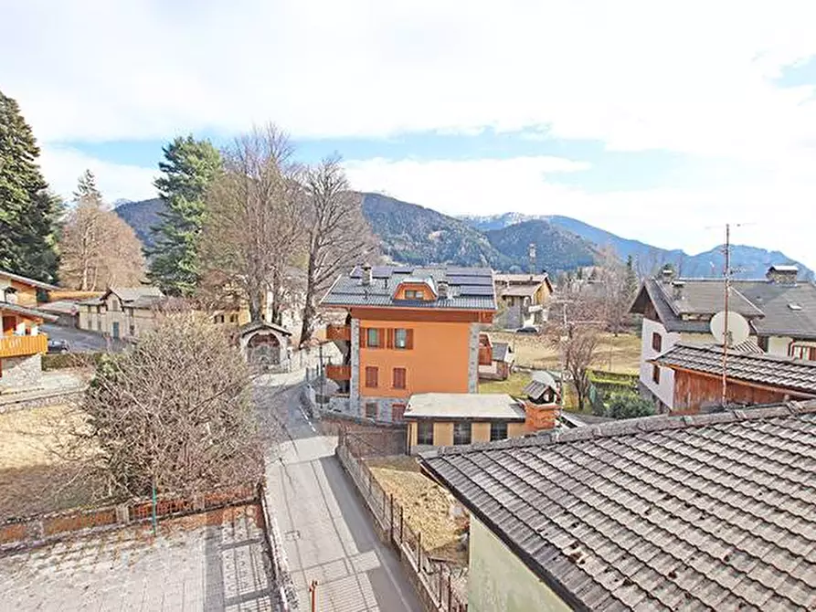 Immagine 23 di Villa in vendita  in via arciprete figura a Vilminore Di Scalve