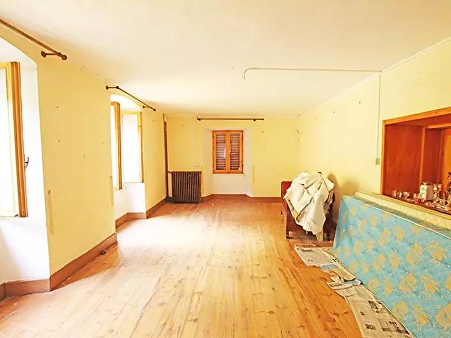 Immagine 14 di Villa in vendita  in via arciprete figura a Vilminore Di Scalve