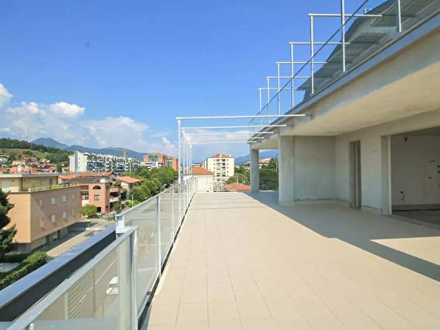 Immagine 5 di Attico in vendita  in via Corridoni 79 a Bergamo