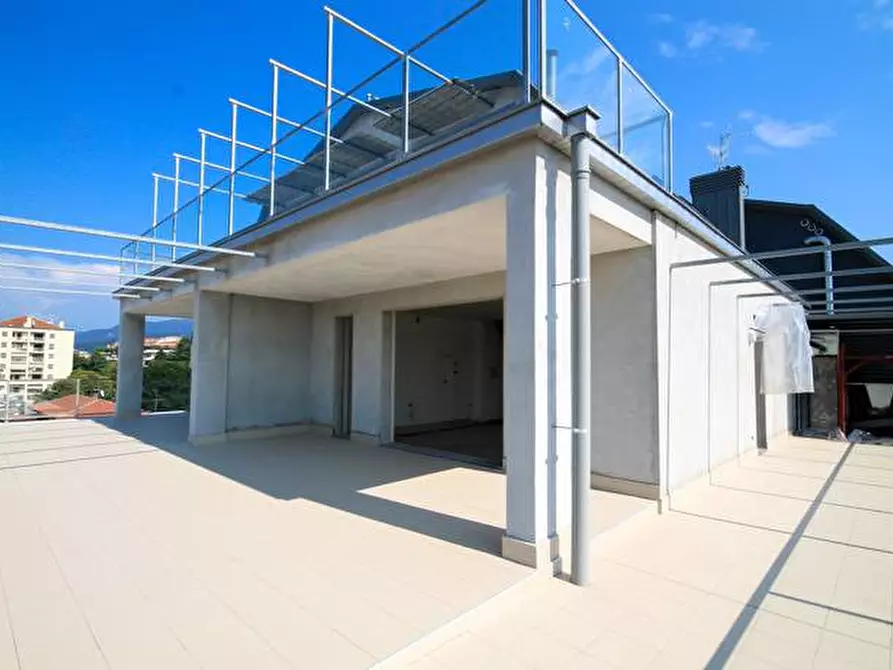 Immagine 6 di Attico in vendita  in via Corridoni 79 a Bergamo