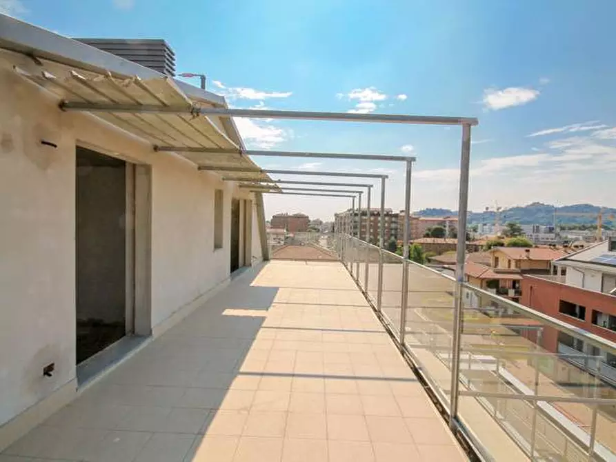 Immagine 7 di Attico in vendita  in via Corridoni 79 a Bergamo