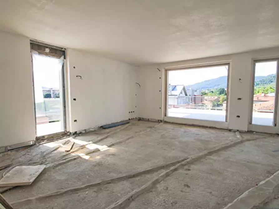 Immagine 13 di Attico in vendita  in via Corridoni 79 a Bergamo