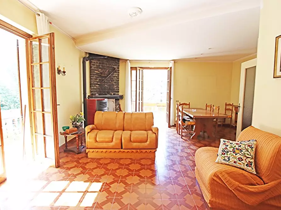 Immagine 21 di Villa in vendita  in via Reggetto a Algua