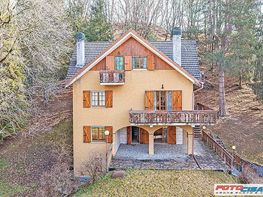 Immagine 32 di Villa in vendita  in via Reggetto a Algua