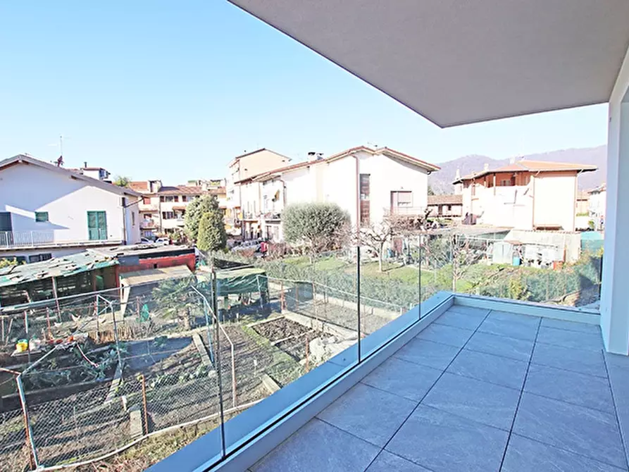 Immagine 12 di Appartamento in vendita  in via alle cave a Ardesio