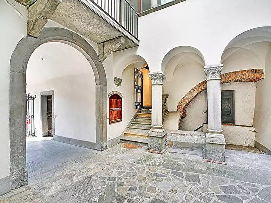 Immagine 12 di Appartamento in vendita  in via porta dipinta a Bergamo