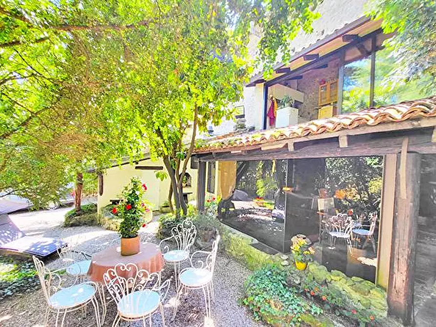 Immagine 12 di Villa in vendita  in via XXIV Maggio a Marostica