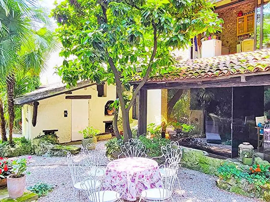 Immagine 16 di Villa in vendita  in via XXIV Maggio a Marostica