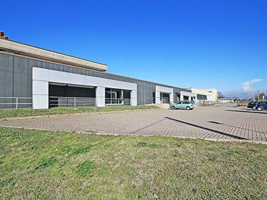 Immagine 5 di Magazzino in vendita  in via Dei Termini 3 a Arcene