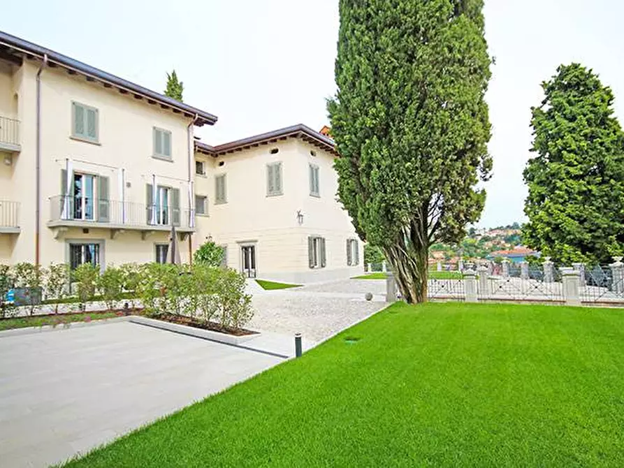 Immagine 1 di Casa indipendente in affitto  in via borgo canale a Bergamo