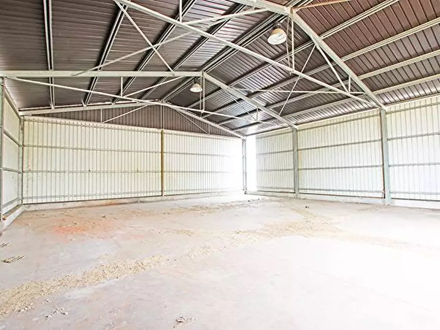 Immagine 20 di Capannone industriale in vendita  in Strada Provinciale 596 a Castelnovetto