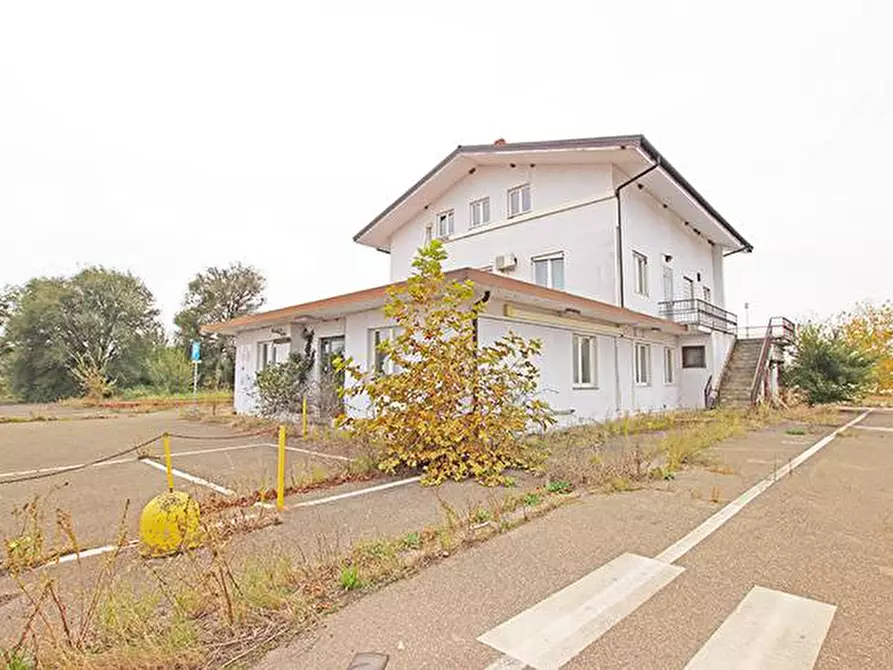 Immagine 6 di Capannone industriale in vendita  in Strada Provinciale 596 a Castelnovetto