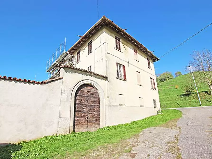Immagine 27 di Rustico / casale in vendita  in via agricoltura a Caprino Bergamasco
