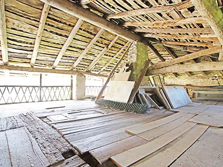 Immagine 38 di Rustico / casale in vendita  in via agricoltura a Caprino Bergamasco