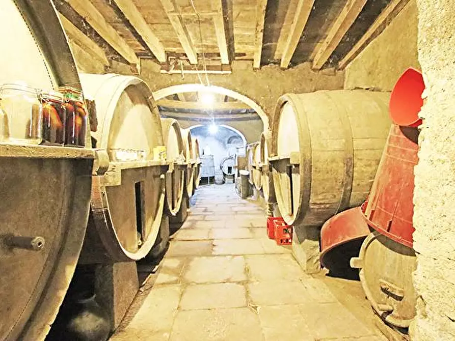 Immagine 41 di Rustico / casale in vendita  in via agricoltura a Caprino Bergamasco