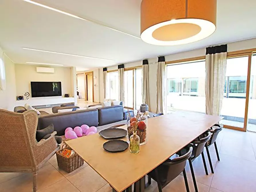 Immagine 14 di Villa in vendita  in via colombo a Treviolo