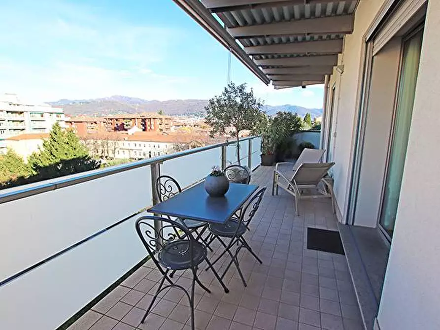 Immagine 1 di Appartamento in vendita  in via A. Maj a Bergamo