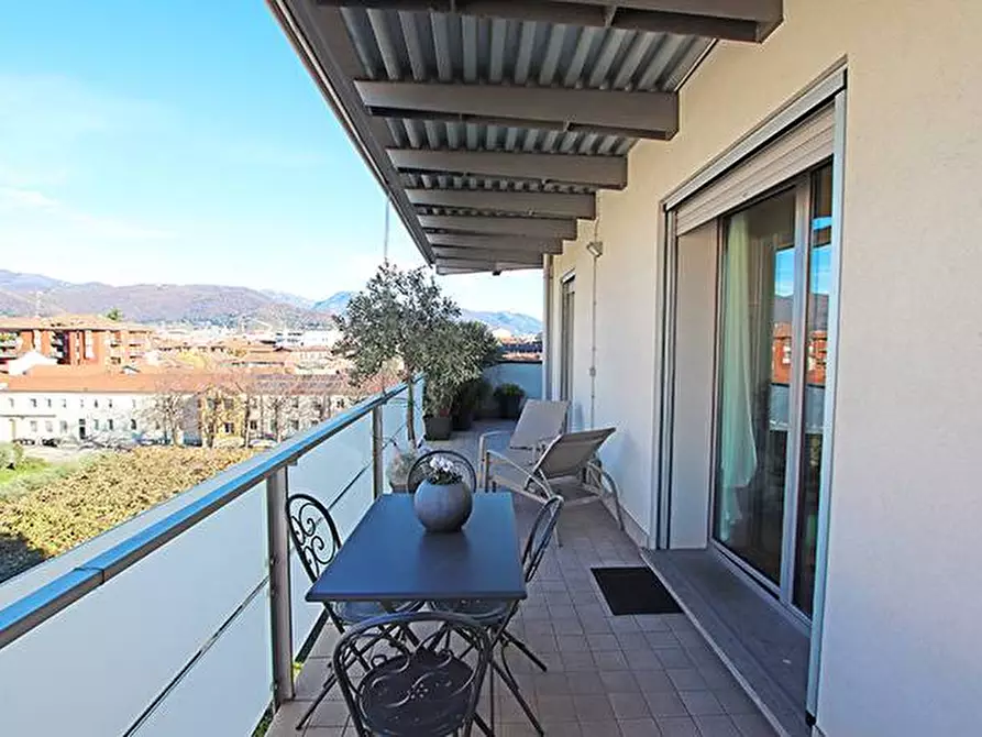 Immagine 3 di Appartamento in vendita  in via A. Maj a Bergamo