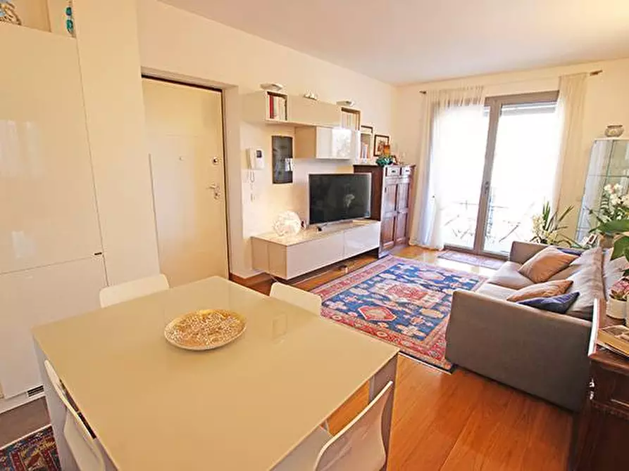 Immagine 5 di Appartamento in vendita  in via A. Maj a Bergamo