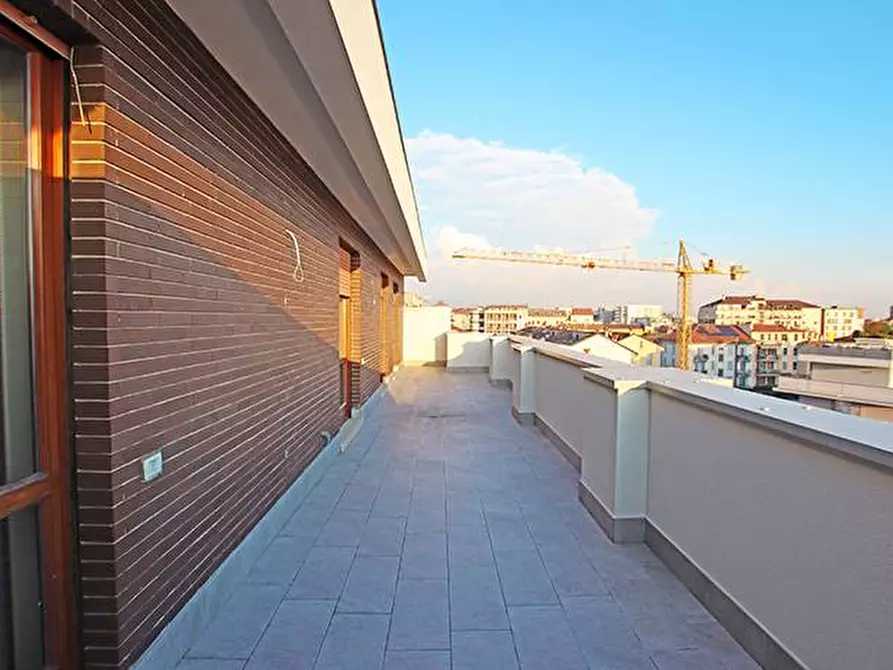 Immagine 3 di Attico in vendita  in via A. Maj a Bergamo