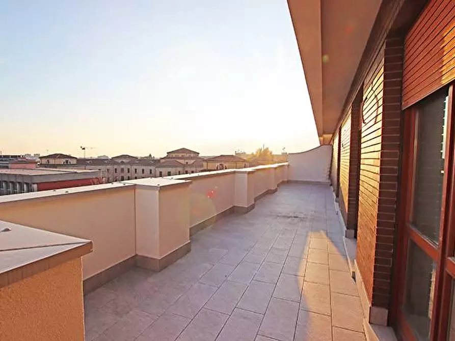 Immagine 4 di Attico in vendita  in via A. Maj a Bergamo