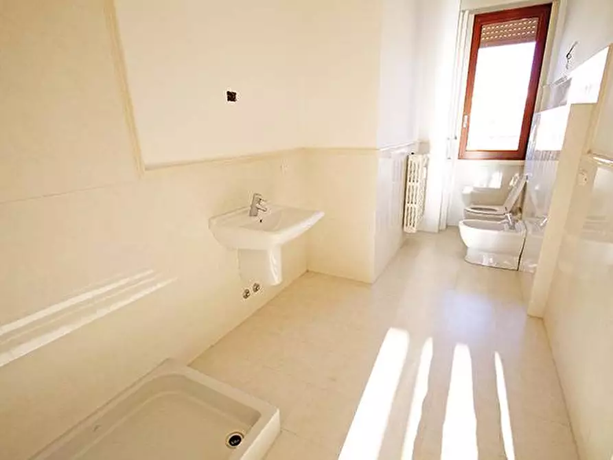 Immagine 25 di Attico in vendita  in via A. Maj a Bergamo