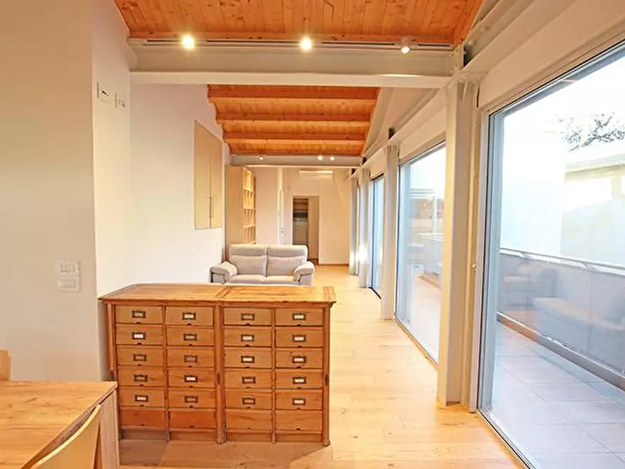 Immagine 11 di Attico in vendita  in via borgo palazzo a Bergamo