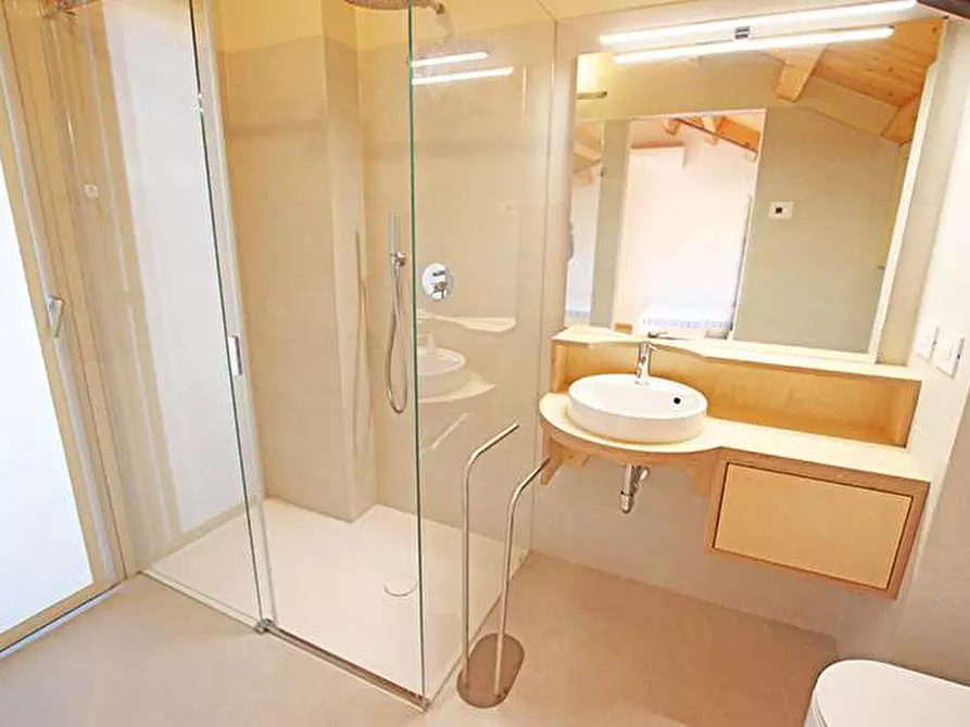 Immagine 21 di Attico in vendita  in via borgo palazzo a Bergamo