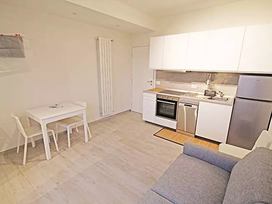 Immagine 2 di Appartamento in affitto  in via locatelli a Bergamo