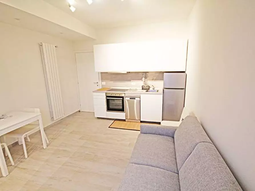 Immagine 3 di Appartamento in affitto  in via locatelli a Bergamo