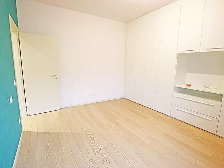 Immagine 11 di Appartamento in affitto  in via statuto a Bergamo