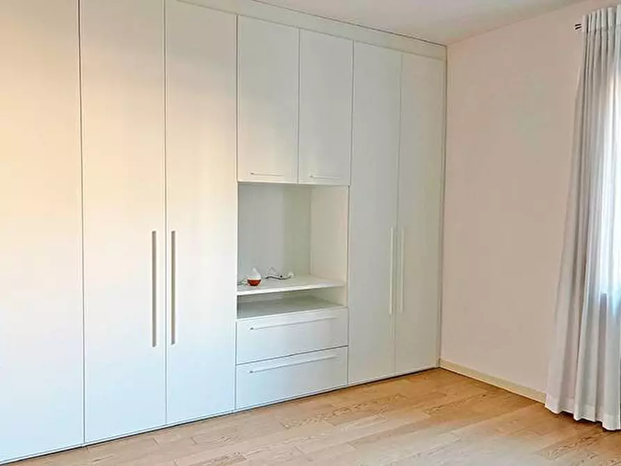 Immagine 12 di Appartamento in affitto  in via statuto a Bergamo