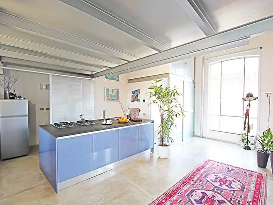 Immagine 8 di Loft/Open space in vendita  in via Gerolamo Acerbis a Alzano Lombardo